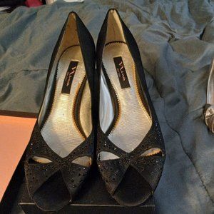 Nina New York shoes